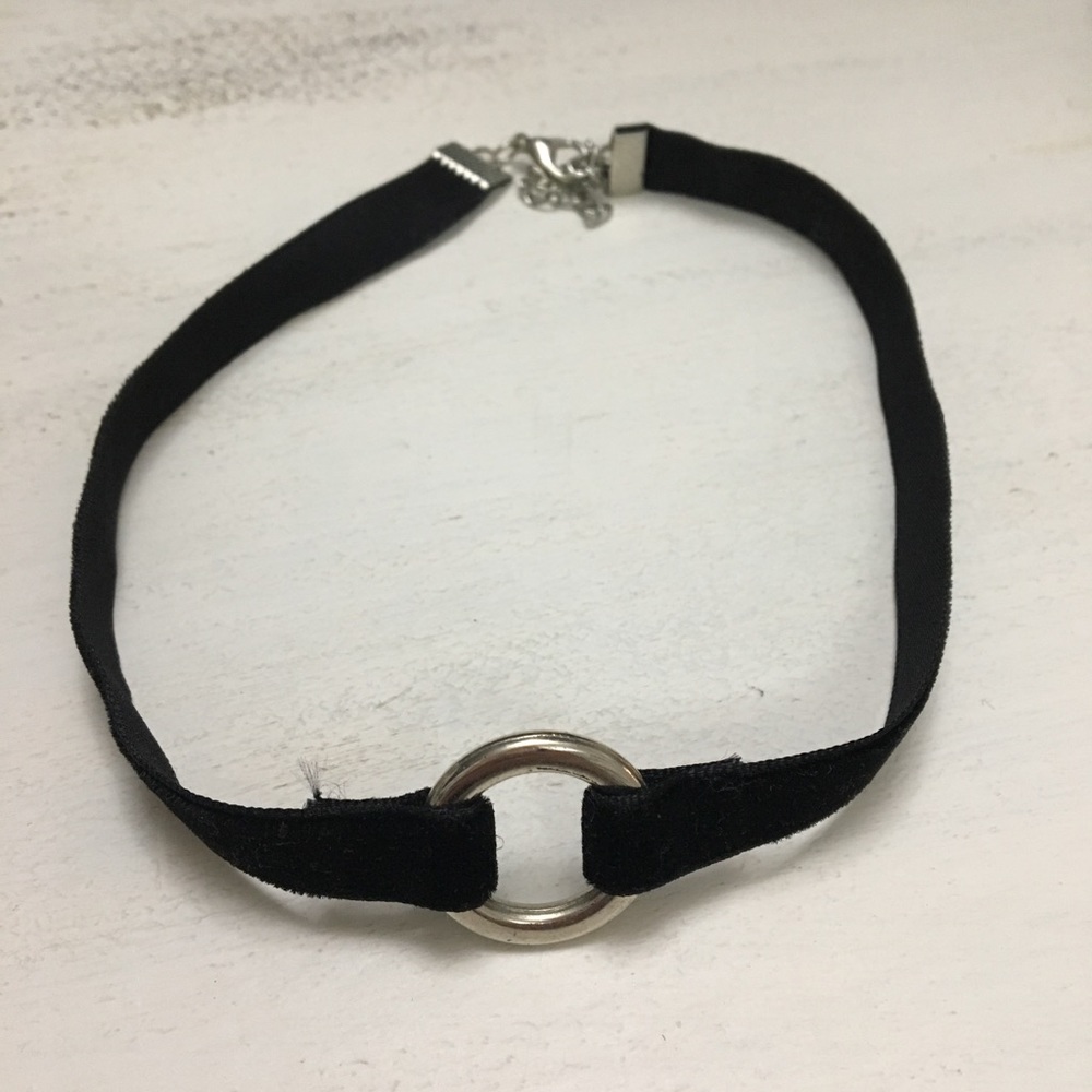 Choker Set - Picture 5 of 7